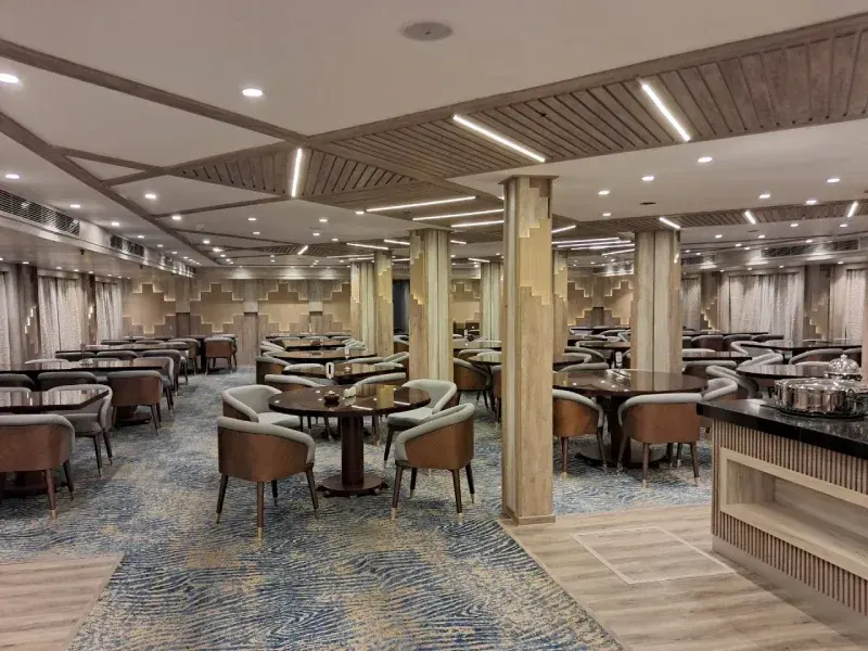 Restaurante Nefertiti M/S Ti Yi — pensión completa crucero Nilo 2026 | Egypt For Travel